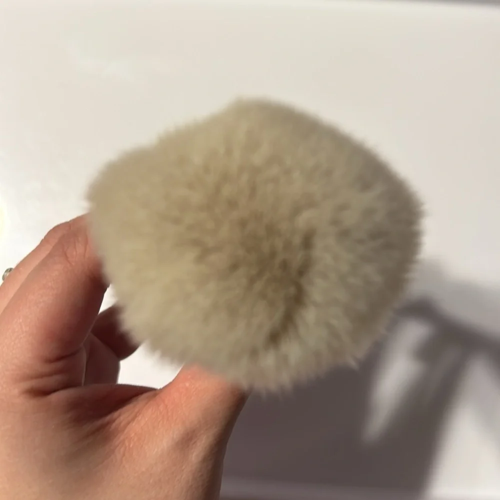Elf Precision Powder Brush